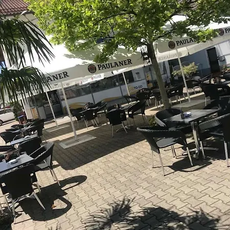 Delfina Naehe Europa Park Rust